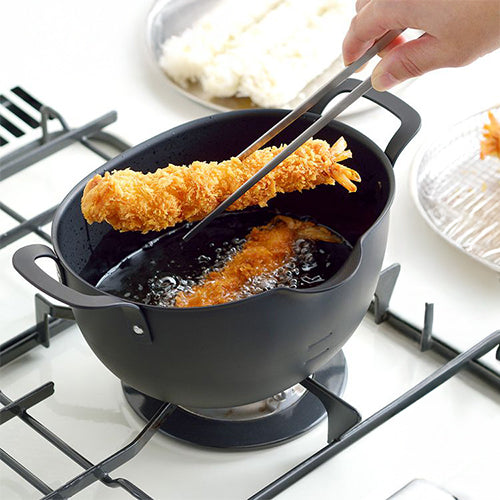 ヨシカワ aikata 鉄製揚げ鍋 日本製 燕三条 グッドデザイン賞受賞 コンパクト ガス火 IH対応 楕円 オーバル 深型 キッチン 揚げ物 一人暮らし 天ぷら鍋 揚げ鍋 鉄製 アイカタ PD3023 Yoshikawa