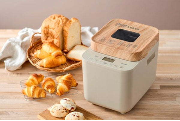 コンパクトホームベーカリー IBM-010-C アイリスオーヤマ パン焼き器 ブレッド ベーカリー 家庭用 おしゃれ 調理家電 コンパクト 焼きたてパン