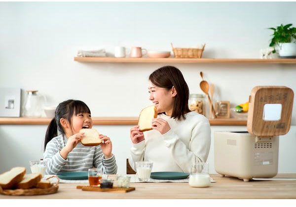 コンパクトホームベーカリー IBM-010-C アイリスオーヤマ パン焼き器 ブレッド ベーカリー 家庭用 おしゃれ 調理家電 コンパクト 焼きたてパン