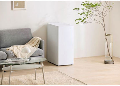 冷凍庫 スリム スキマックス アイリスオーヤマ IUSN-S6A-W ホワイト 小型 家庭用 自動霜取り ファン式 霜取り不要 64L セカンド冷凍庫 急冷モード 省スペース コンパクト