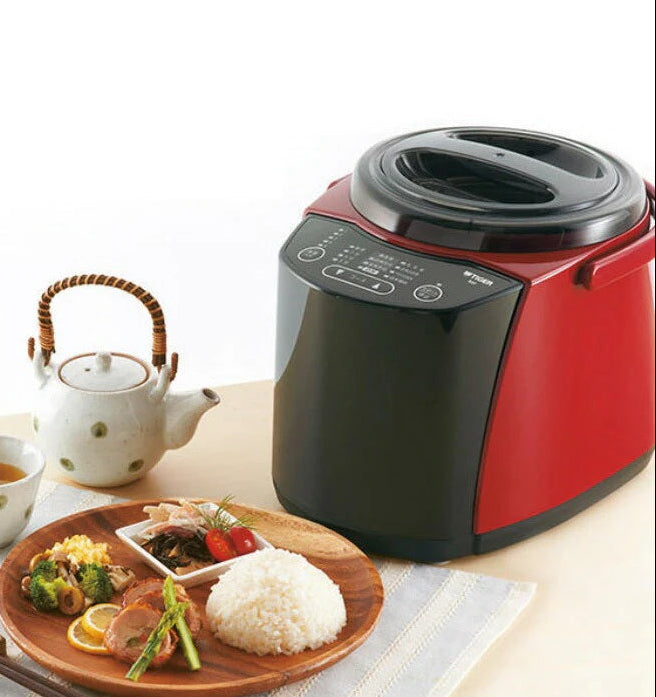 タイガー魔法瓶 家庭用 精米機 5合 RSF-A100 R レッド タイガー 自宅用 コンパクト 小型 無洗米機能つき お米 ご飯